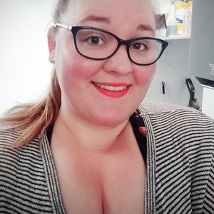 Meet your Posher, Brittney